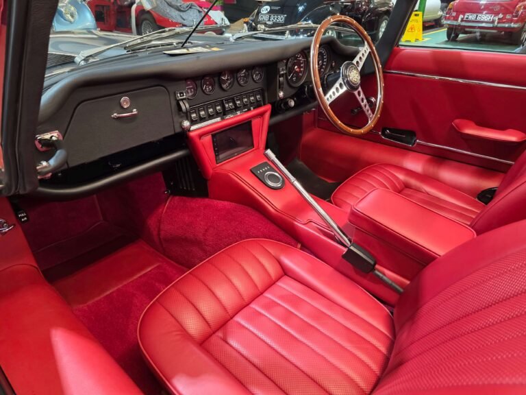 Electric Etype with apple carplay 768x576